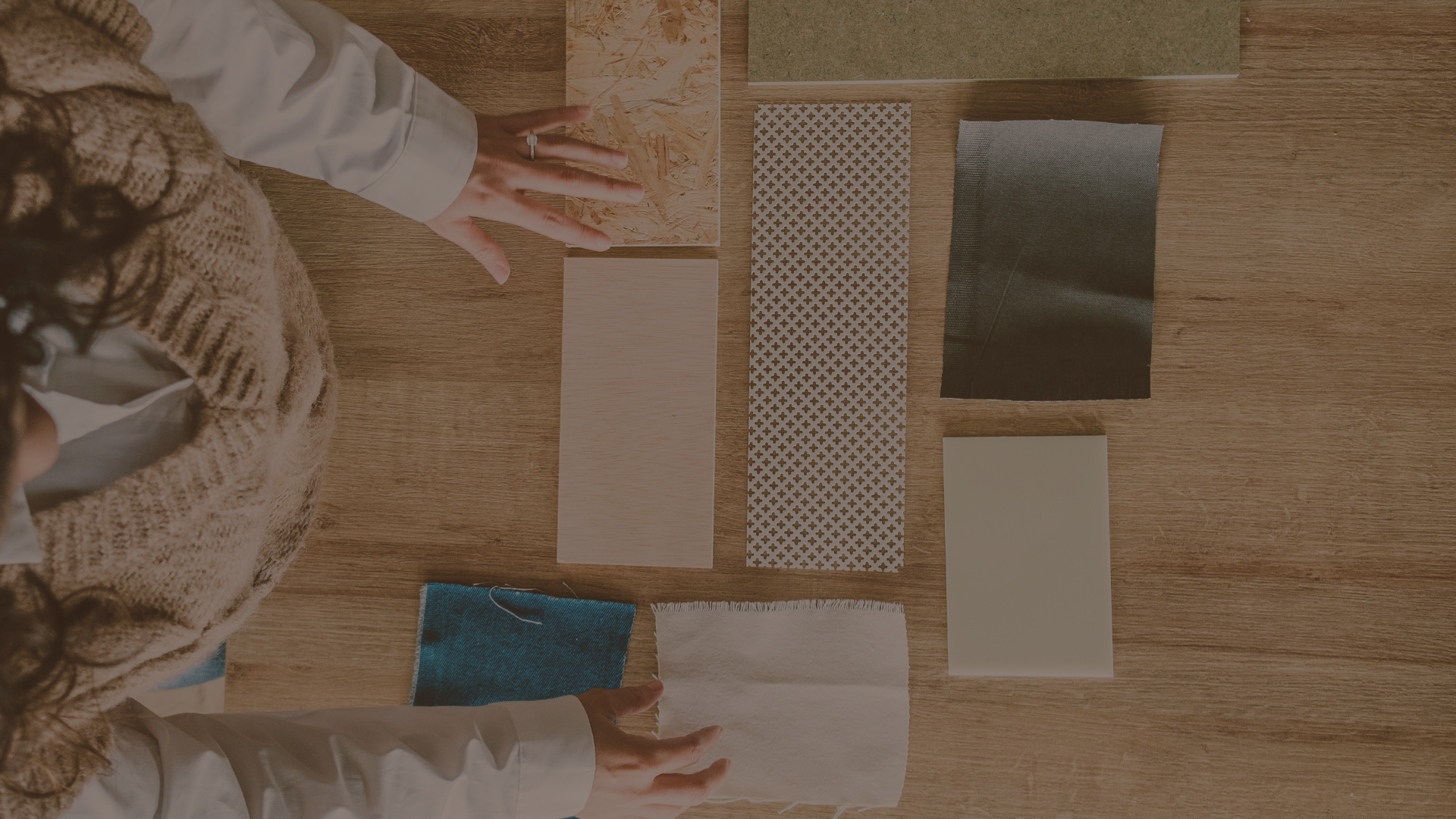 Interior equilibrado y cálido